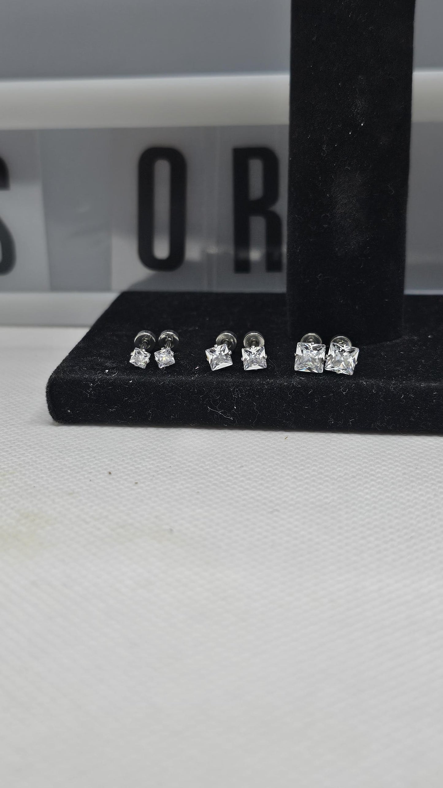 Daytime luxe Stud Earrings