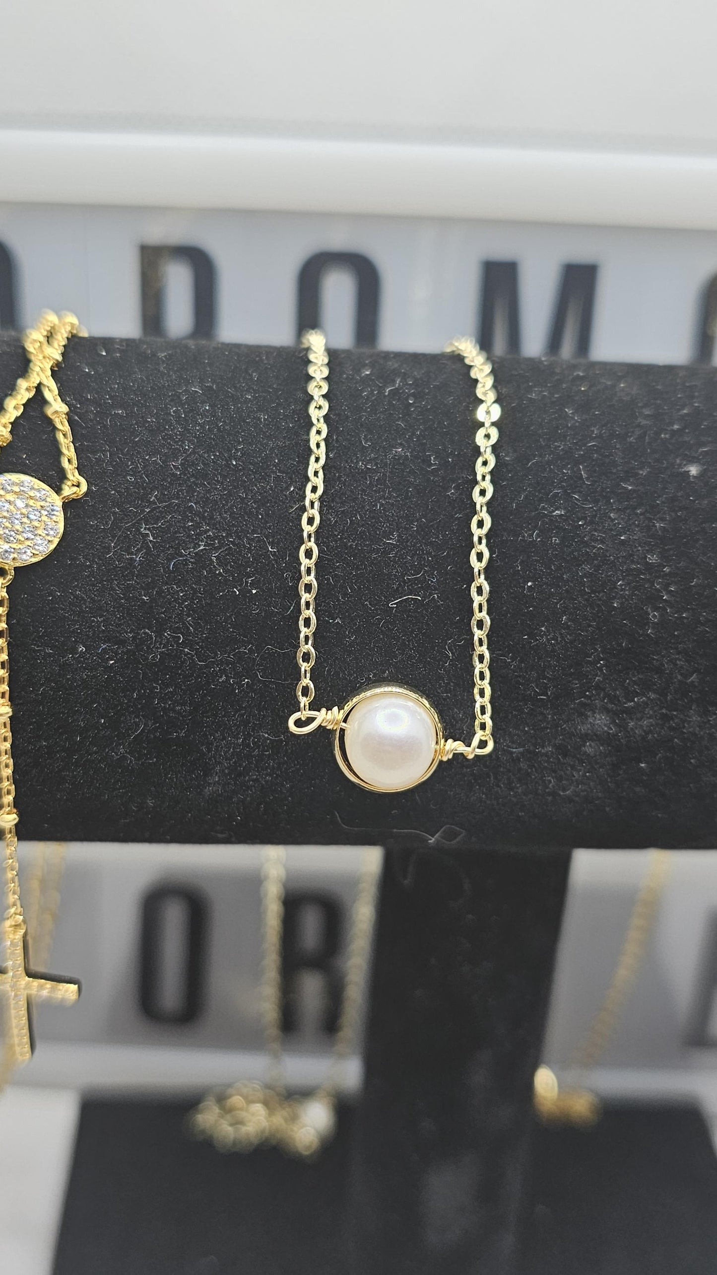 Stones and compass Sterling silver collection necklaces