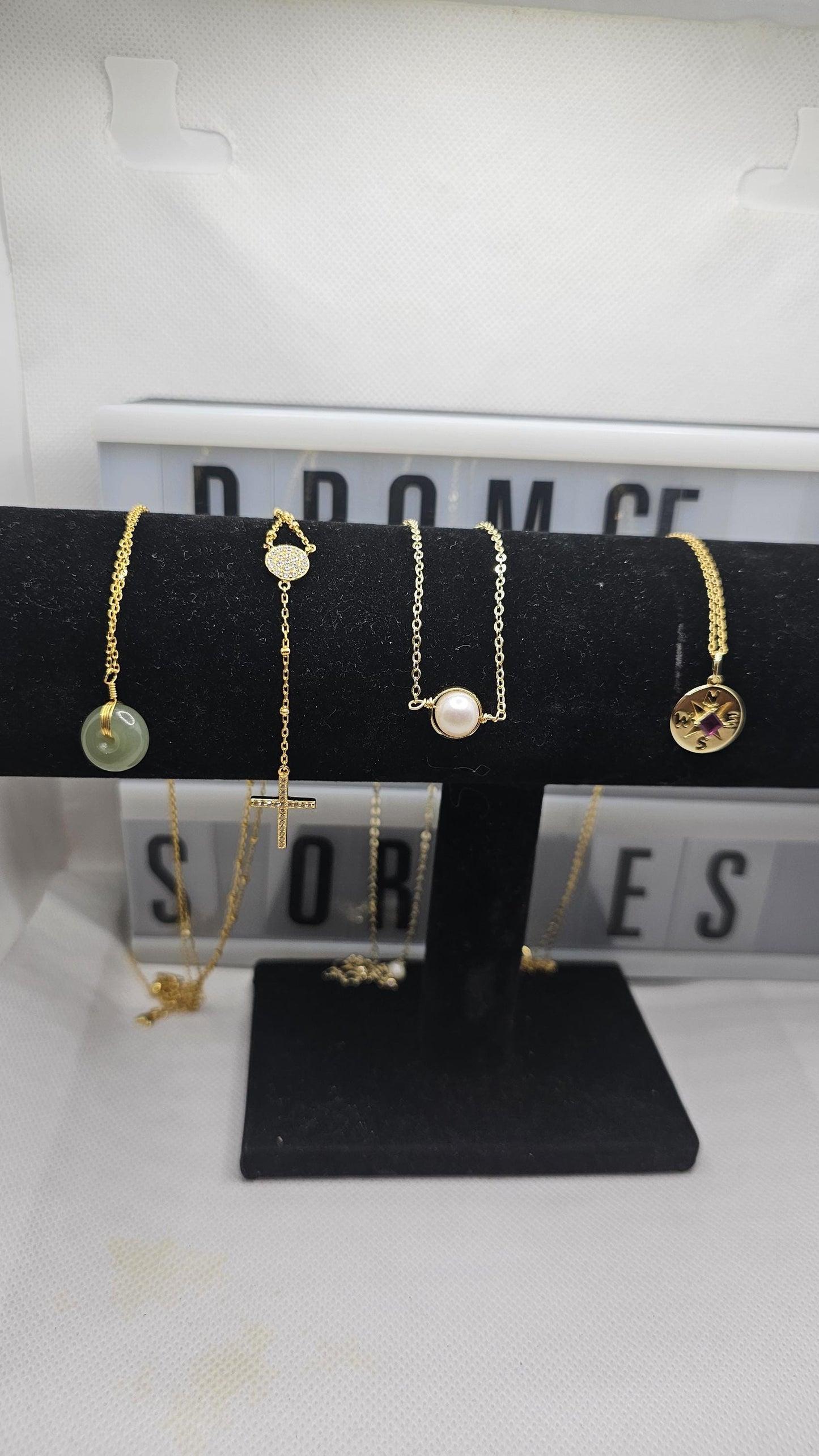 Stones and compass Sterling silver collection necklaces